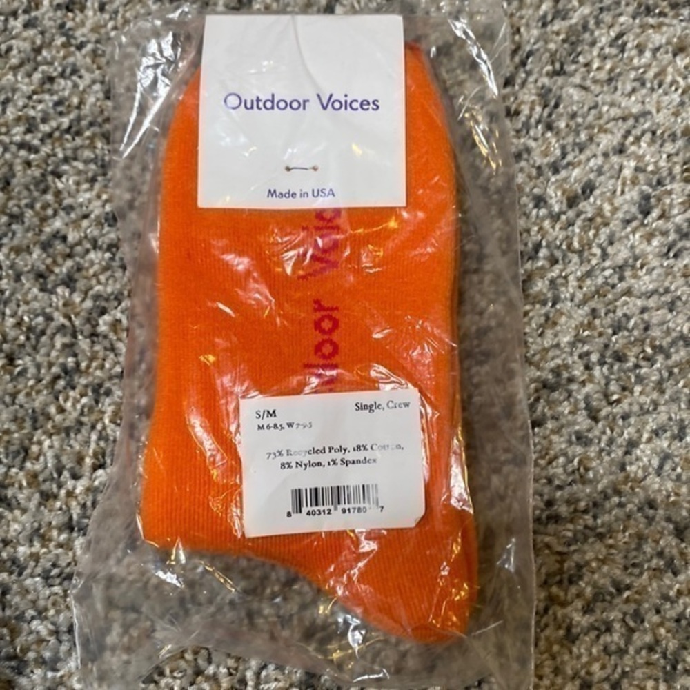 OUTDOOR VOICES Orange Rest Recovery Full Cushion Crew Sock Women's Size S/M NWT